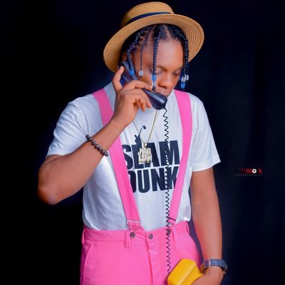 🇳🇬 Award winning nigerian independent artist|rapper,singer,songwriter,dancer & cobbler. for bookings kindly contact👉 💌 kinggwealth72@gmail.com