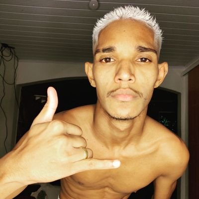 Não seja alegria temporária de ninguém. Se não for ficar Zé, adianta o papo e mete o pé.
