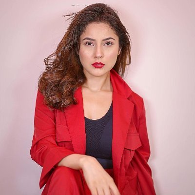 QueenBollywoods's profile picture. 100% Following with Family, marriage, and cheesy romance, dance, song, story