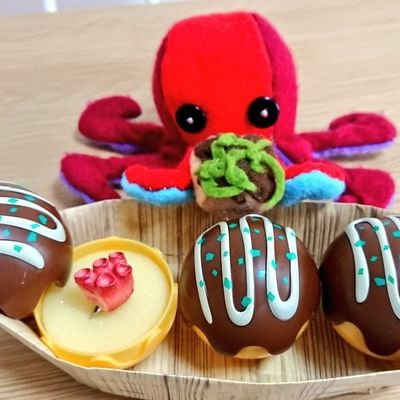 tete_ume's profile picture. 気まぐれに、好きなものをゆるゆる～っと呟いてます🎵
2023年からヴォルティス応援してます✨動物、美味しい物、Jマスコット好き💕

❌DM、勧誘等、お断り❌