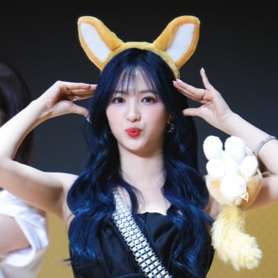 For Cherry Bullet Jiwon. #체리블렛 #CherryBullet #지원 #Jiwon #허지원 #HUHJIWON