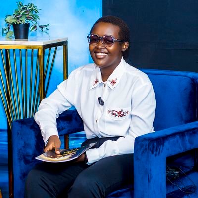 writer, poet, ghostwriter, art describer 
 author of license to thrill & a conversation with dusk

#GIA 
+250780647138