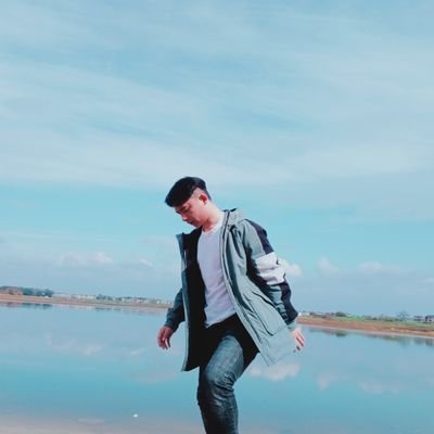 ion8765kl's profile picture. 