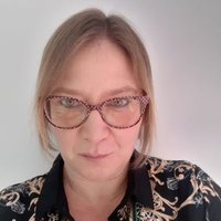 Nichola (@bibliogranddame) 's Twitter Profile
