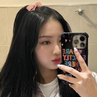 mrspandahyun's profile picture. (fan account)