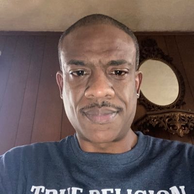 therealfrizzy1's profile picture. my heart belongs to my 3 girls!