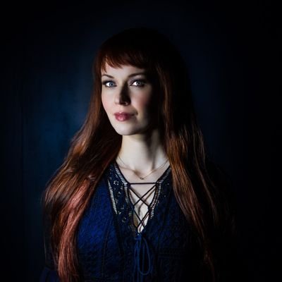 Singer / Songwriter / Musician - My Bands:
Auri, Altamullan Road and Eye of Melian.
🌟 AURIWEAR WEBSHOP OPEN NOW! https://t.co/FtMwGTqvld