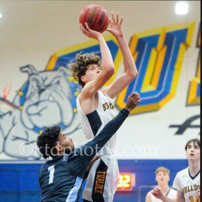 gavinc_mm's profile picture. Age: 17 Height: 6’8 Weight: 190 Senior: 2023 Varsity track for Turlock high I run a 16.09 100 H and 41.26 300 H also a 53.20 split 4x4.