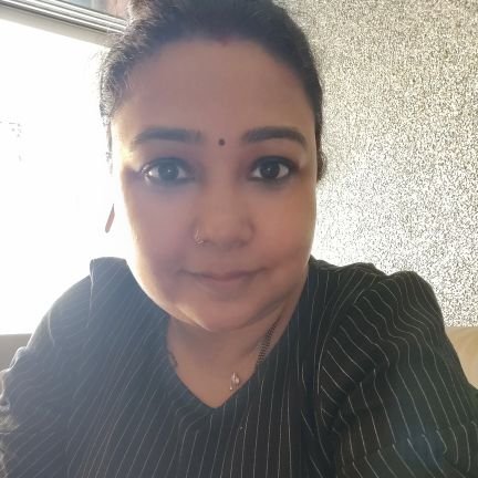 Author @tishnagi/Entrepreneur (Empreinte communication)
