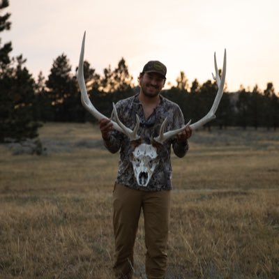 JakeFoy_6's profile picture. Photographer. Hunter. Outdoorsman. Rho Crop Creative. Major League Bowhunter.