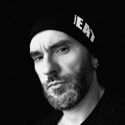 pavy0da's profile picture. Épris de liberté et de cohérence. Amoureux de nature, de musique et d'arts visuels...