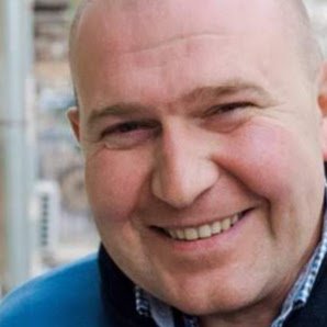 SharninDmytro's profile picture. 