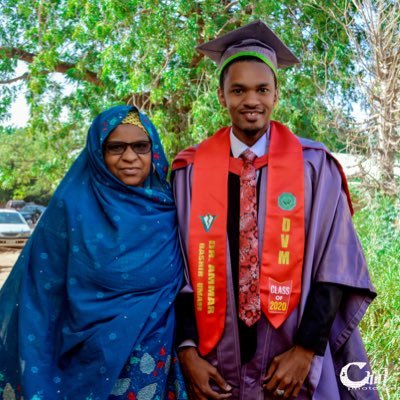 Islam ||| DVM 🐈🐄🐴||| 🔜Theriogenologist ||| Fam🔝||| Fc Barça⚽ ||| UDUS Alumnus ||| Husband 👩❤️👨 Father 🧑🧑🧒