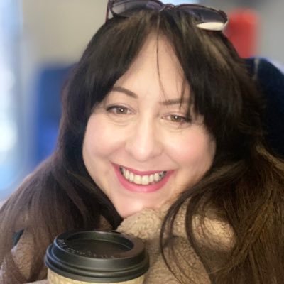 Owner and Artistic Director of Dramatica. Luvvie, stage-school owning, piano playing, radio presenting drama queen (and practitioner) :)