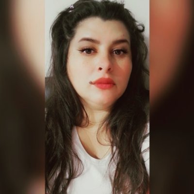 .....Sabes mi nombre, no mi historia. Has oído lo que he hecho, no lo que he pasado. Sabes quién fui, pero no sabes quién soy....
