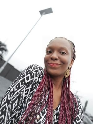 Emmanuella_I1's profile picture. An enthusiastic designer and animal scientist. Technical writer. Nwanyi na-akwa akwa 👗👘👚 bespoke designs et readymade garments. I💘French 🇫🇷. Merçi! 😁