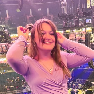 discampbell's profile picture. she/her/hers