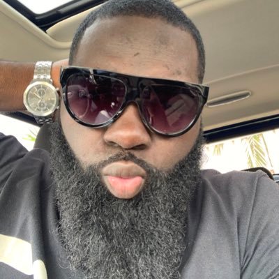 CaKeBoYpAnA1GH's profile picture. 