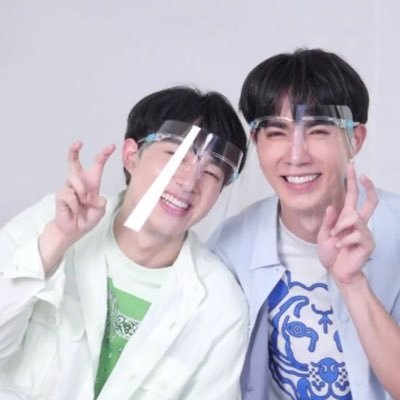 หม่ามี๊ของนุซีกะน่องนุนิว #ไม่เคยหาเหตุผลที่จะรักคุณทั้งสองคน Support : @Zee_pruk @CwrNew #ซนซน #ZeeNuNew #Zunshine #NanaNu