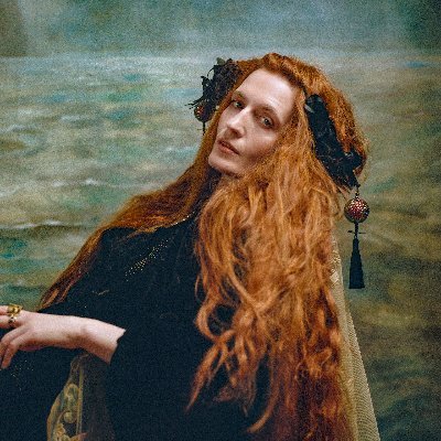 The latest Florence + The Machine (@florencemachine) Daily News, Photos and Updates! New album 'Dance Fever' OUT NOW! https://t.co/k10a1erFOd