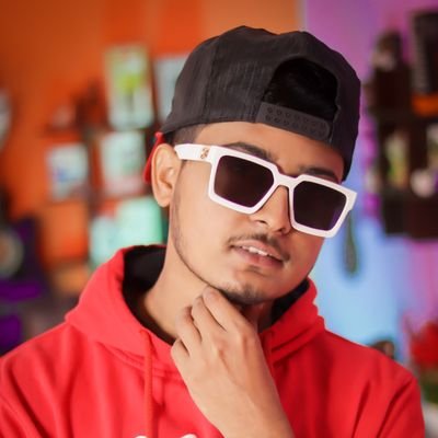 🔥 Aadi Singh 💓
🤫 Memer 😉
😋 YouTuber 😎
💪 Gym Lover 😉
🔪 Birthday 4 Dec 🎂
💪🔥