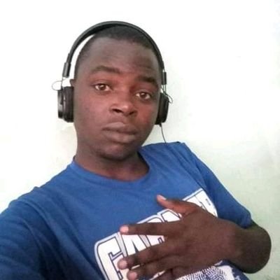 steve_walubuka's profile picture. .