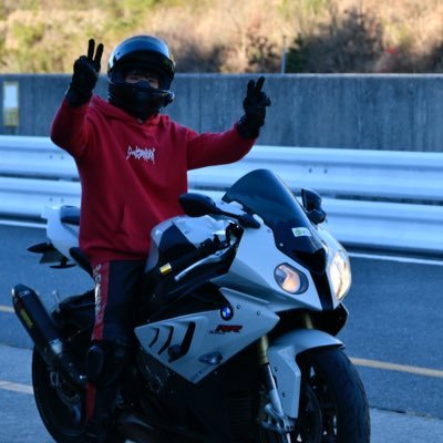 MR2/S1000RR/Stray kids