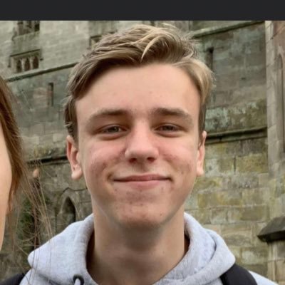 NathanEvans1012's profile picture. 🦢🎢