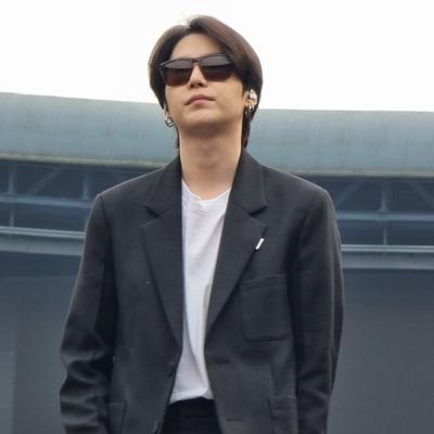 sunflower3646's profile picture. มือชิปอันดับหนึ่งแห่งดาวพลู🙊
//ชาติ ศาสนา มินยุนกิ!!