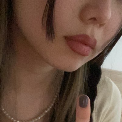 financial dominatrix • EN/DE • 19y • Asian • 30€ tribute to speak ! I will make you addicted to me so you cant get away from me • MainAcc: @Geldherrinmira