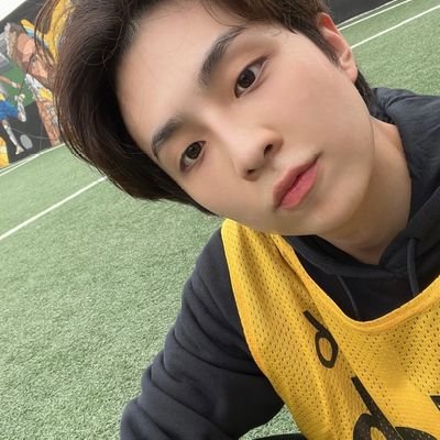 Fan account | 사랑합시다 김시훈 | 🌌 🎼 🐿 ~~|. Only For BDC & Kim Sihun [♡] .
