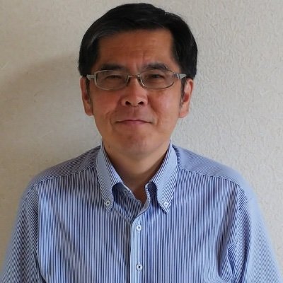 公明党、草加市議会議長、3期目、愛知県出身、名古屋市立片平小学校卒(山城宏前日本棋院副理事長は友人)、広島市立牛田中学校卒(卒業生にはPerfume樫野有香さん、宇治原史規さん)東海高校卒(卒業生には海部元首相、平野信行元経団連副会長、メルカリ創業者山田進太郎さん、林修さん)滋賀大学経済学部卒業(卒業生には宇野元首相)