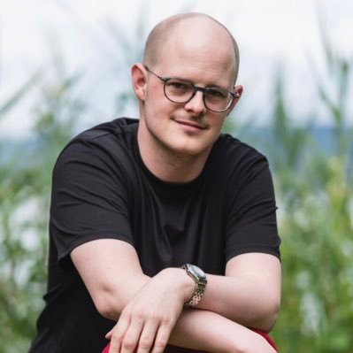 ChrisBucherLU's profile picture. Swiss Journalist, Horror-Writer, Film Director, Gamer