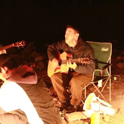 iR8H25DKmsLJKmk's profile picture. ピートモスというバンドで歌を歌ってます。 高崎駅で歌も歌ってます。歌うことが好きです。 https://t.co/Mj9WMfM1LY