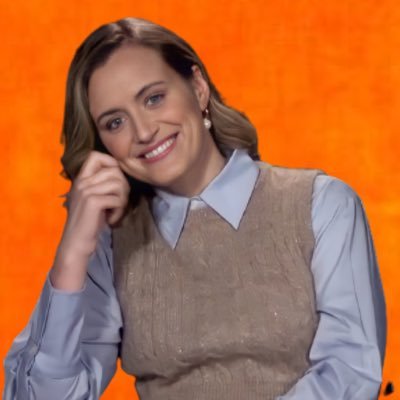 Fan account with news, photos and videos of @TaySchilling Donate to the Poussey Washington Fund in link below #OrangeForever 🐓