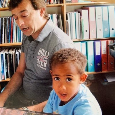 RachelC16578628's profile picture. I love singing