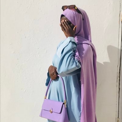 oukhty_Codeuse's profile picture. Nouvelle passionnée de dev💻 Polytechnicienne 🤩 Musulmane✨