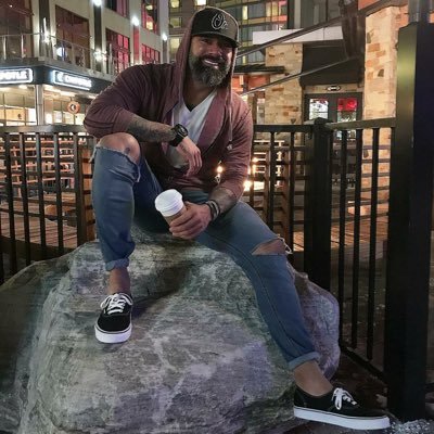 freenelson442's profile picture. I’m happy, that makes me feel special😃😀