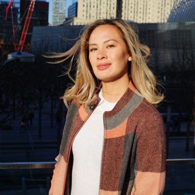 csberry_'s profile picture. @BUQuestrom alum || @emplifi_io SolCon