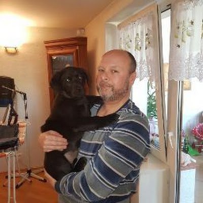 dubovica21's profile picture. 