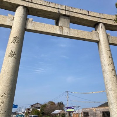 向かう先が雨の中でも
会いに行きます
出会う人も場所も大好きです