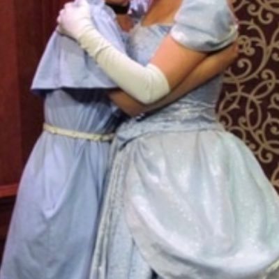 llalsa83's profile picture. シンデレラと会話したいと思ったのが英語を勉強するきっかけになったくらいにはディズニーが好き。 🇨🇦留学/ワーホリ/現地就職/永住権取得済 2025春入学TOU8期生 東京通信大学|情マネ