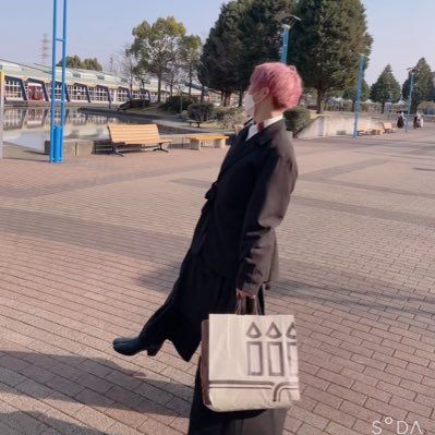 yyt_official21's profile picture. 