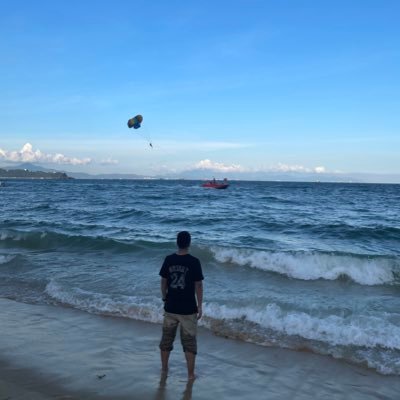 xkx61139466's profile picture. Carpe Diem! Web developer in MSFT.