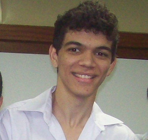 -Chato, implicante e preguiçoso | Developer, student of computer science at UFRJ | ex-aluno do CP2 e CEFET | Co-fundador da NZ | -You can do it! ;)