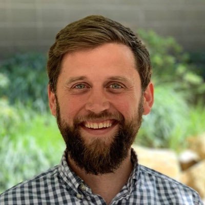 assistant professor @radfordu | social #psychologist | #compassion science || teach #statistics #methods | PhD from @vcu | dad jokes | #firstgen | he/him