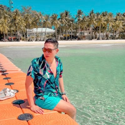 itweetmokaytian's profile picture. enjoying things as they come.