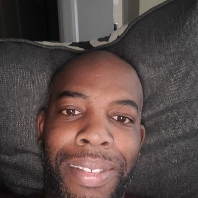 Hello! My name's Derrick, but I go by the name 'Capri', fka Rideshare & Delivery. I'm from Birmingham, AL, & am a proud West End High School graduate!