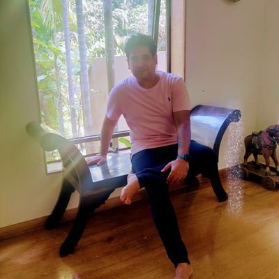 GulatiRacchit's profile picture. Trader for a living and LIVING