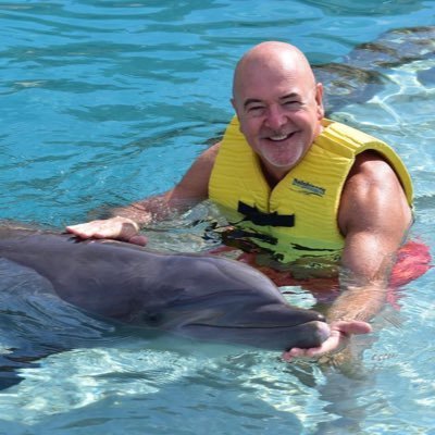 davidcadwell_'s profile picture. 